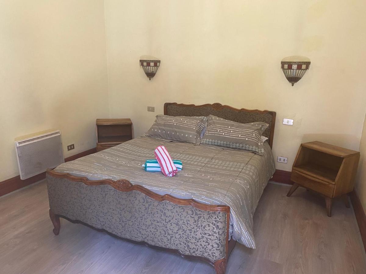 La Casa Roja Hostel Santiago Ngoại thất bức ảnh