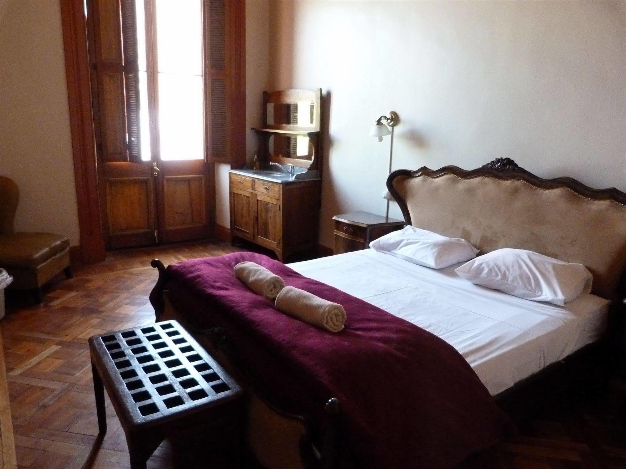 La Casa Roja Hostel Santiago Ngoại thất bức ảnh